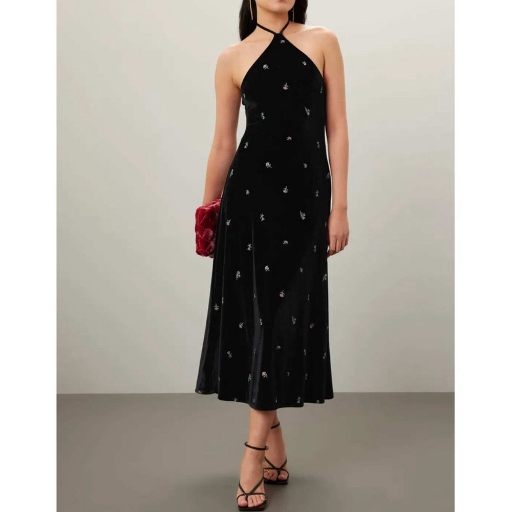 WeWoreWhat Black Velvet Gown with Floral Details